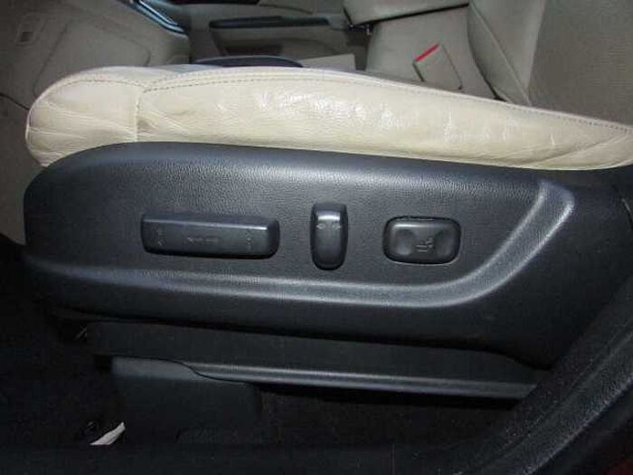 Honda CR-V Executive 4WD, Standheizung, Safety-Paket, NAVI