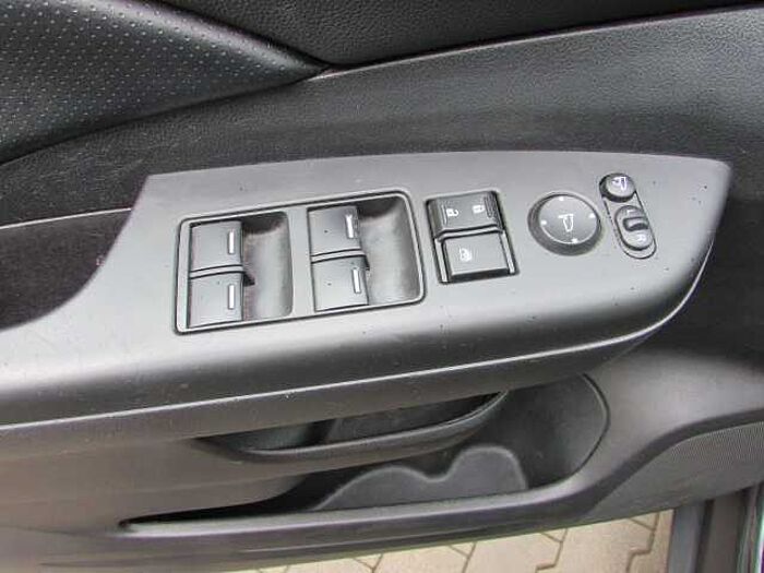 Honda CR-V Lifestyle 4WD, Navi, Kamera, Xenon, CD, DAB, USB