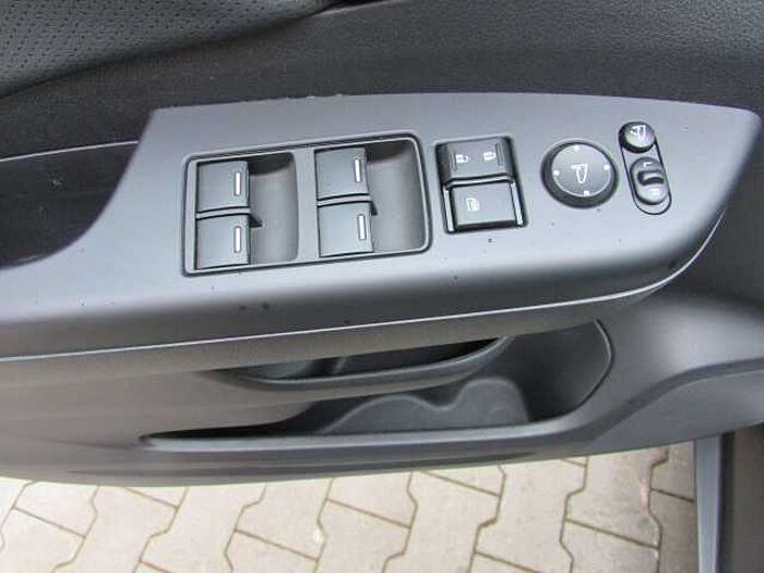 Honda CR-V Executive 4WD,AHK, Navi, Kamera, CD, Bi-Xenon, DAB